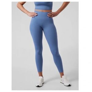 Athleta Salutation Stash Pocket 7/8 Tight Cottage Blue XS P